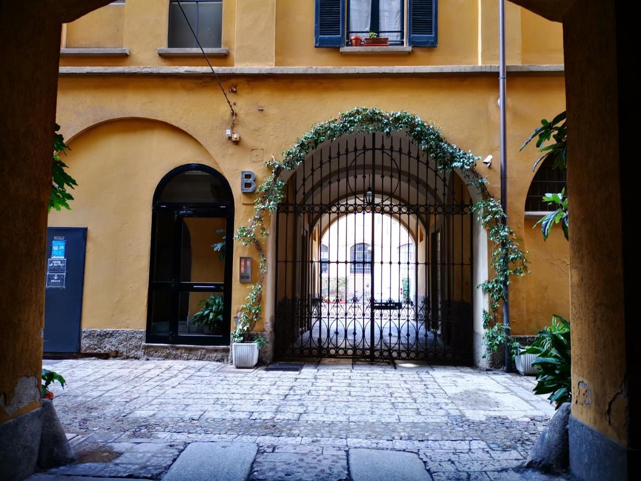 Milano Apartments Darsena Luaran gambar
