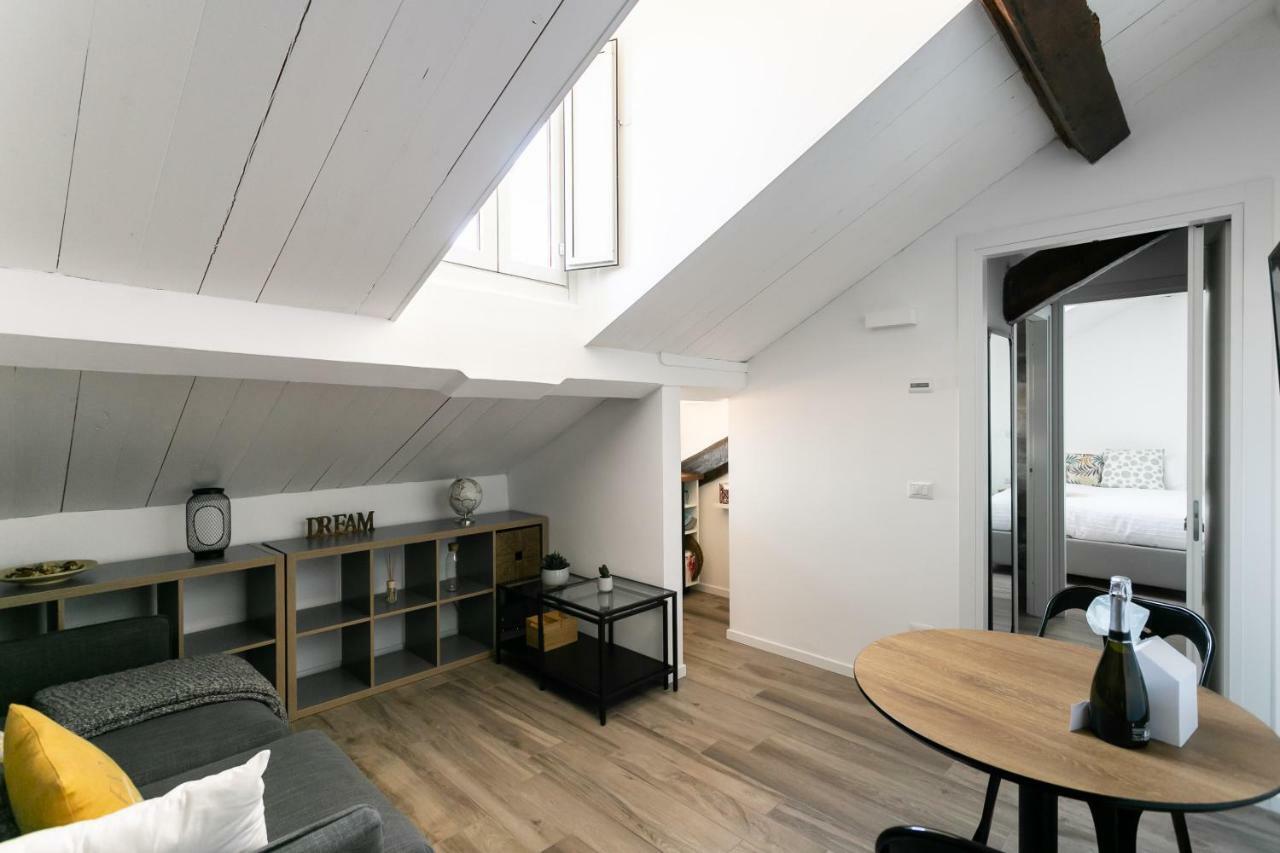 Milano Apartments Darsena Luaran gambar